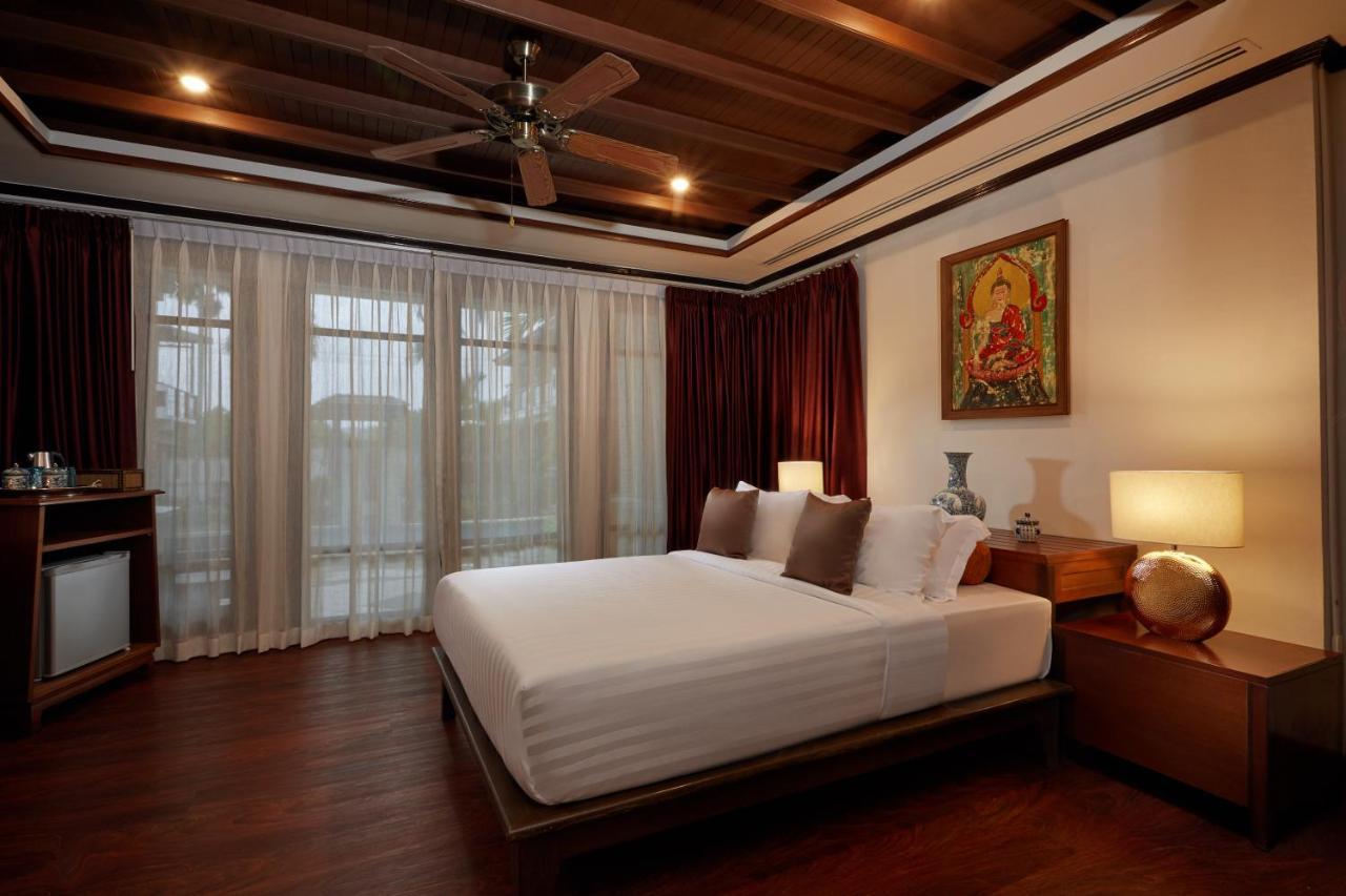 Chinoiserie Collection Resort And Spa Nai Harn Exterior photo